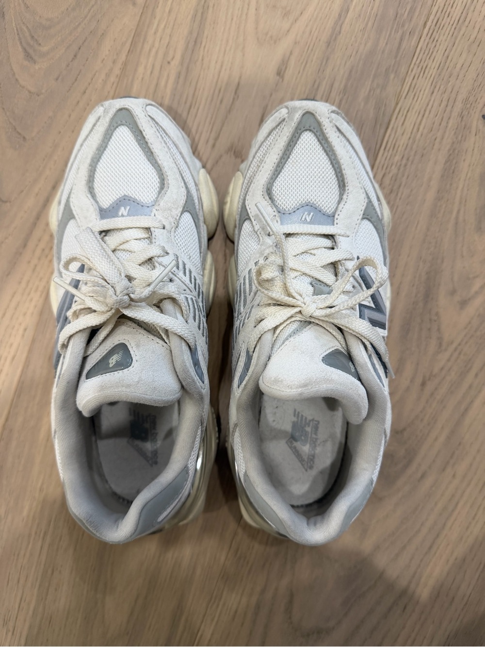 New Balance 9060 Sneakers